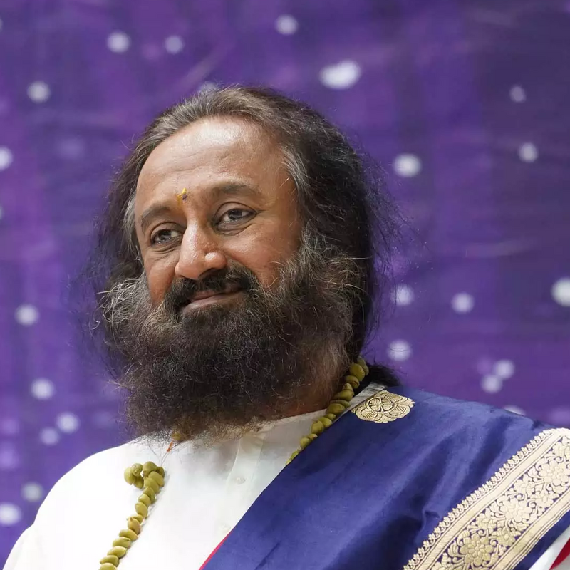 Answering Life’s Biggest Questions w/ Gurudev Sri Sri Ravi Shankar | AMP #366